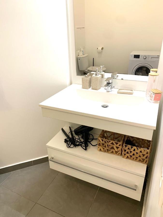 Le Bali Cosy House - T2 Lumineux Et Moderne En Plein Centre Ville De Maisons-Alfort Zewnętrze zdjęcie
